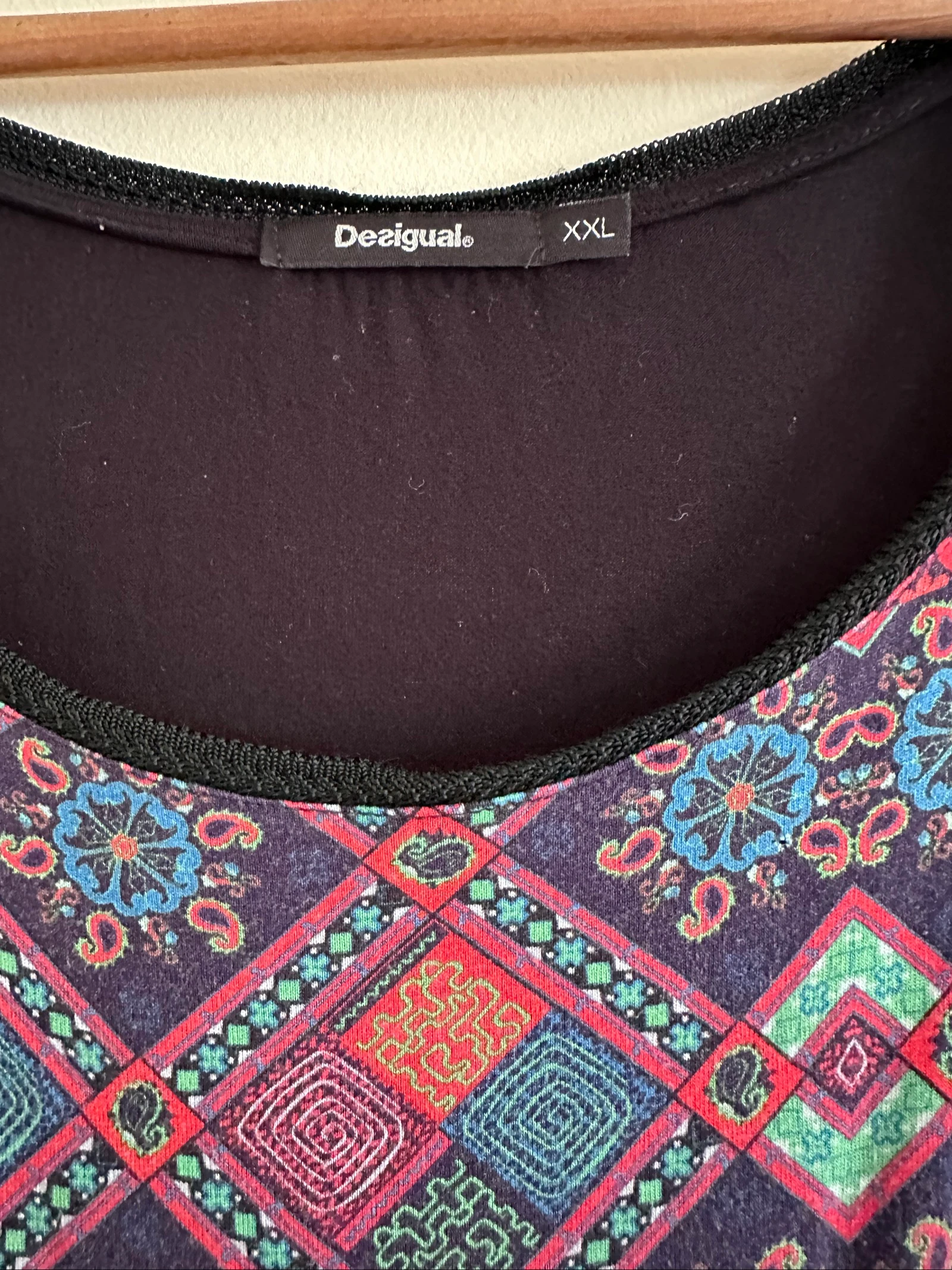 Asymmetrisch T-shirt Desigual XXL – Meerkleurige patronen & opschriften (Zeer goede staat) – photo 3